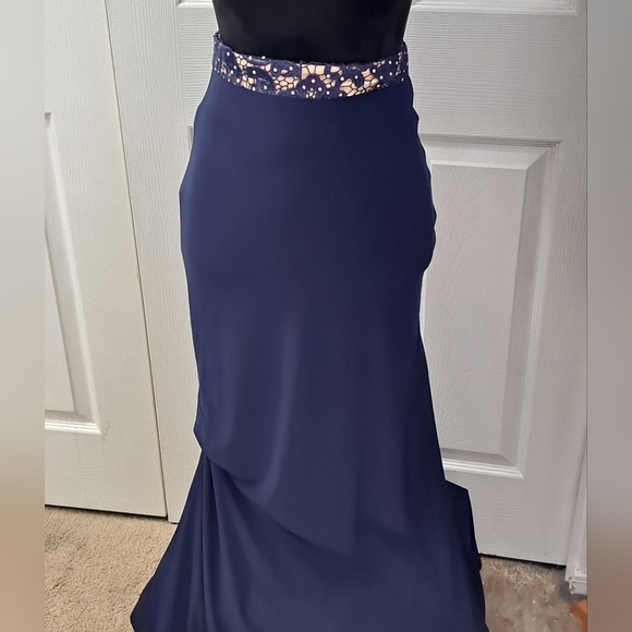 Royal Blue Long Formal Skirt With Lace Waistband Size 2 - Picture 5 of 10